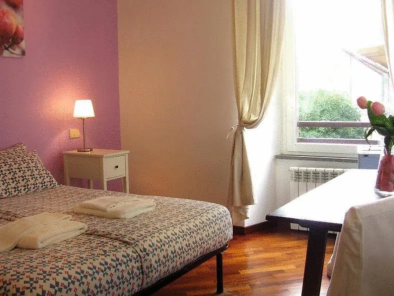 Old Town Apartments Rome 3*,  Italy